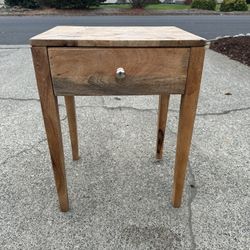 🌟🌟 WOODEN NIGHT STAND W SINGLE DRAW 18x14x24 🌟🌟