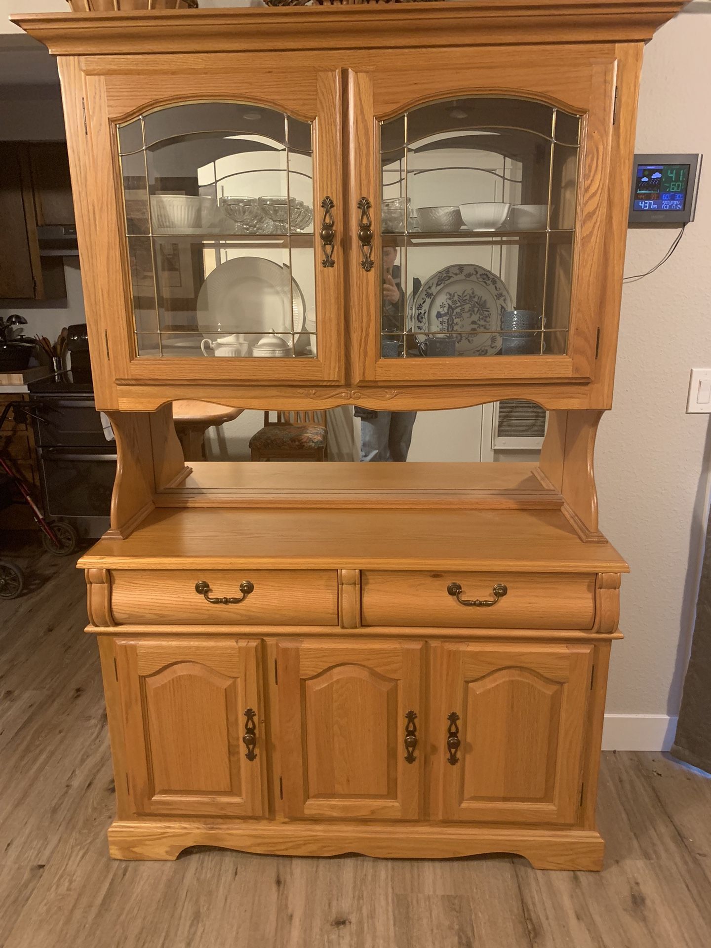 Dining Room Hutch for Sale in Kalama, WA - OfferUp