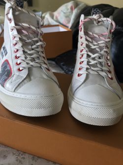 Louis Vuitton Tattoo Sneaker size 9 for Sale in The Bronx, NY