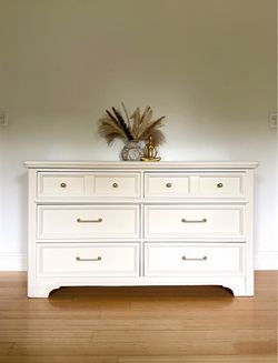 Solid Wood Off White Dixie Dresser