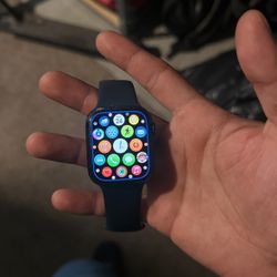 Series 7 apple watch 