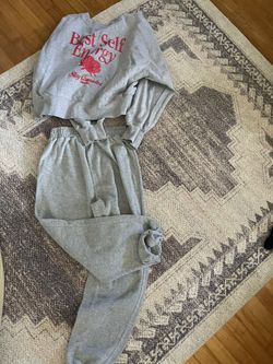 Sweat Pants And Sweat Shirt / Pants Size Small And Sweater Is Size Medium !