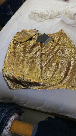 Gold skirt