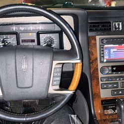 Lincoln Navigator