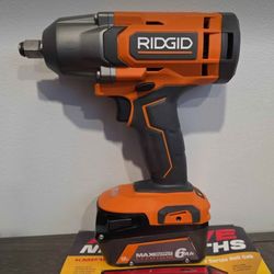RIDGID 1/2 Inch torque wrench with 6ah battery and charger (New)