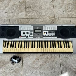 MIEKE MK-922 61-Key Keyboard w/ Power Adapter – Tested & Working