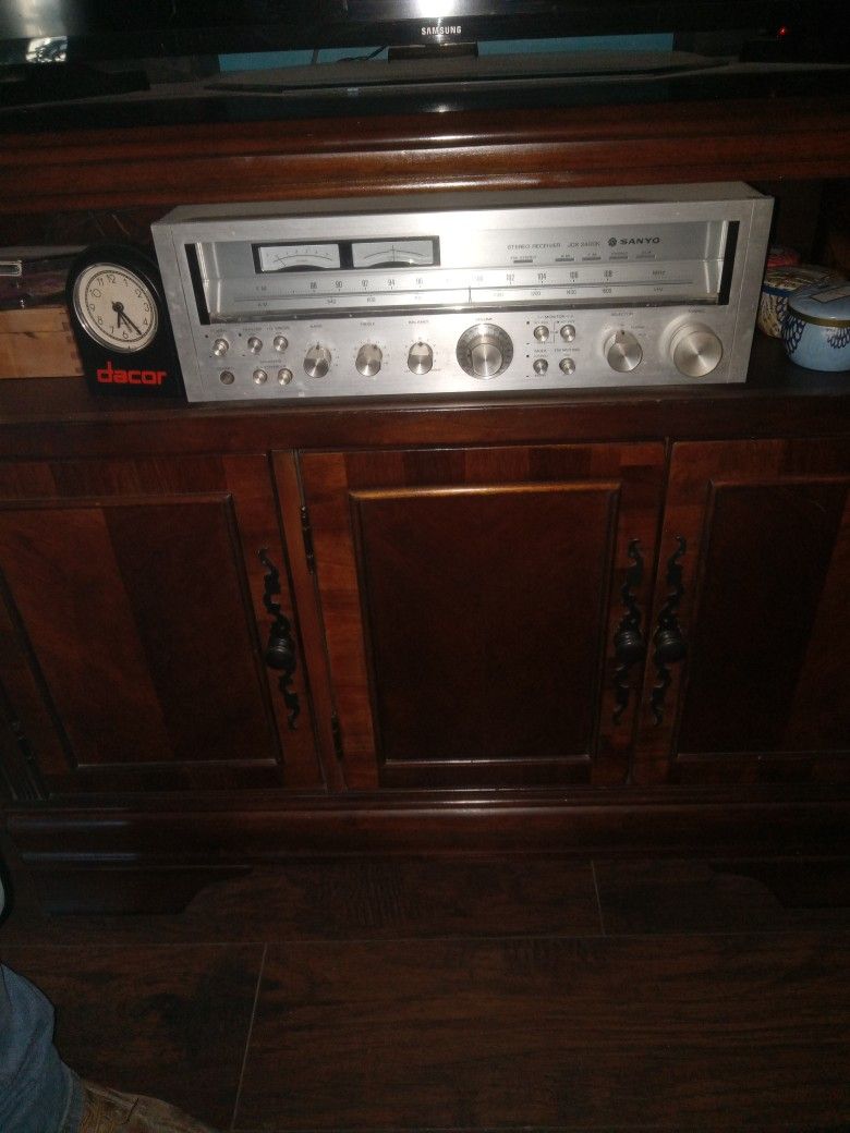 Sanyo Stereo Receiver