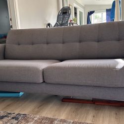 Couch Gray