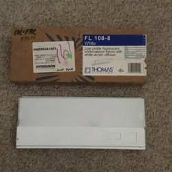 UNDER CABINET LIGHT