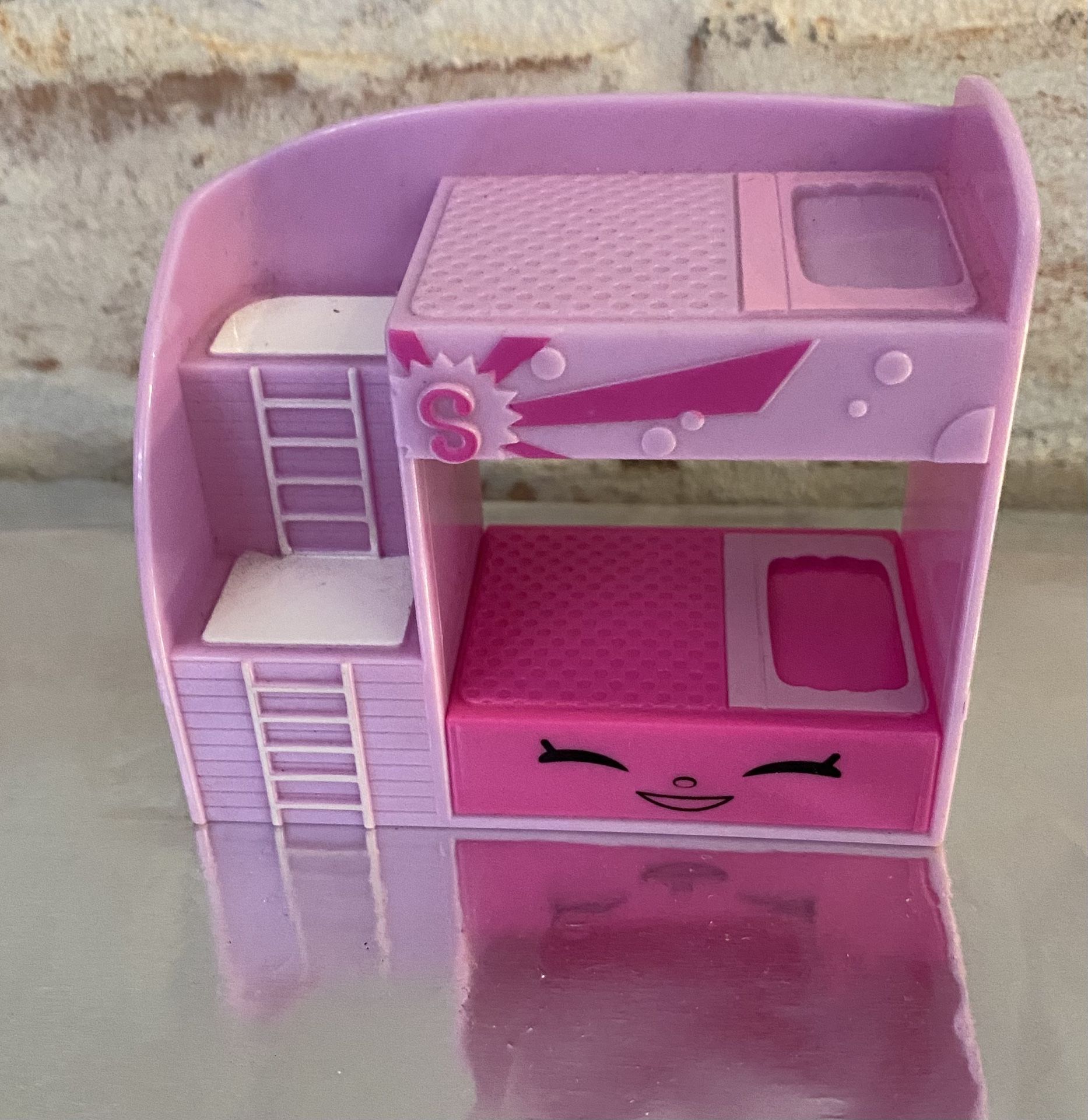 Vintage Rare Shopkins Pink Bunk Bed 