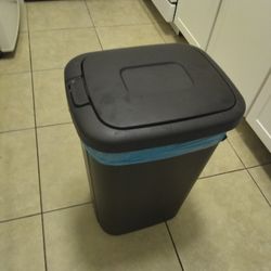 TODAY ONLY -$5- TRASHCAN 