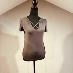 Like New XS Gray American Eagle Shirt