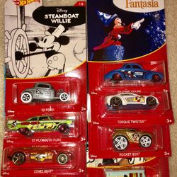 Mickey mouse hot wheels set sales