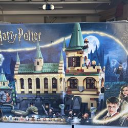 LEGO Harry Potter Hogwarts Chamber of Secrets 76389 Castle Toy with The Great Hall, 20th Anniversary Model Set with Collectible Golden Voldemort Minif