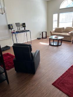 Blk recliner