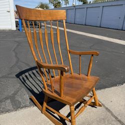 Vintage Nicholas & Stone Co. Solid Maple Rocking Chair
