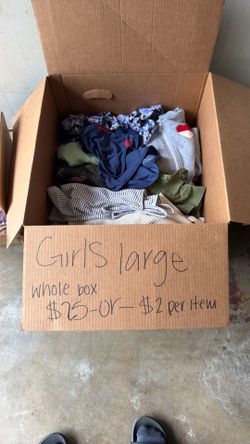 Box of Girls Large Clothing