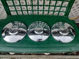 Vintage VW 10" hubcaps (3)