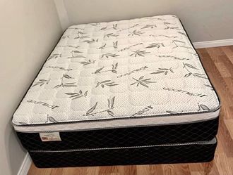 Queen pillow top bamboo Mattress and Box Spring Set new