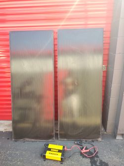 2 Solar Panels And 1000w Invertor
