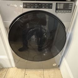 WhirlPool Washer and Dryer