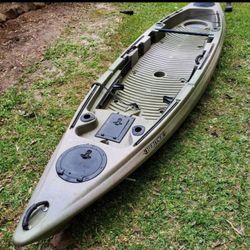 13 FOOT KAYAK 