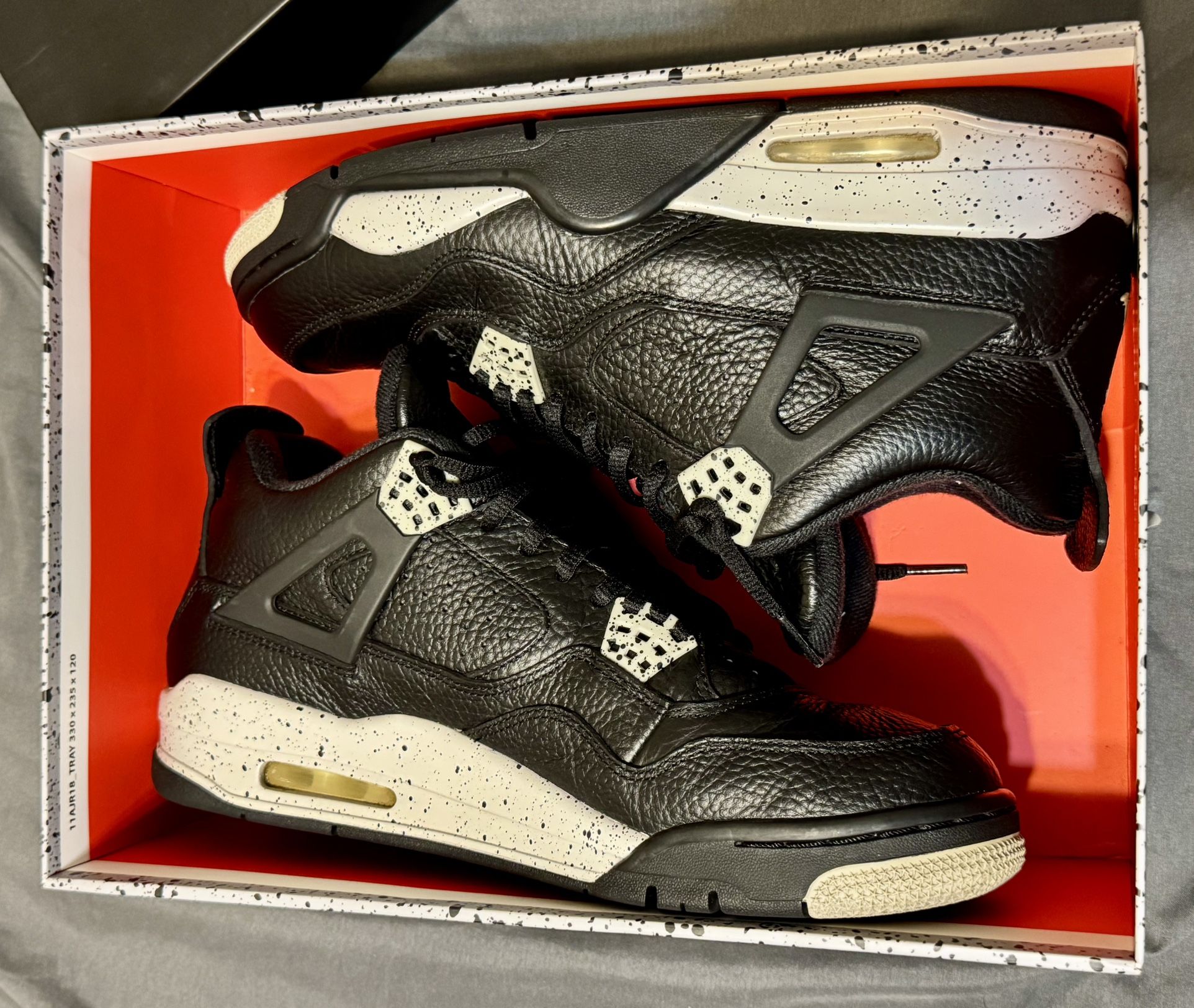 Air Jordan Retro 4s Oreos