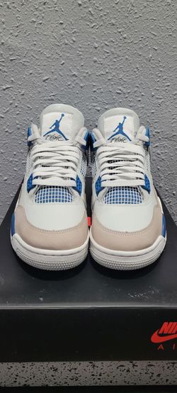 Jordan Retro 4 Military Blue Size 9.5