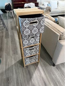 Storage baskets