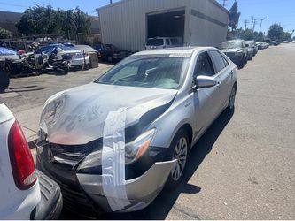 2017 Toyota Camry For Parts