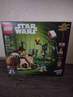 LEGO Star Wars Yoda's Hut and Jedi Training 75422