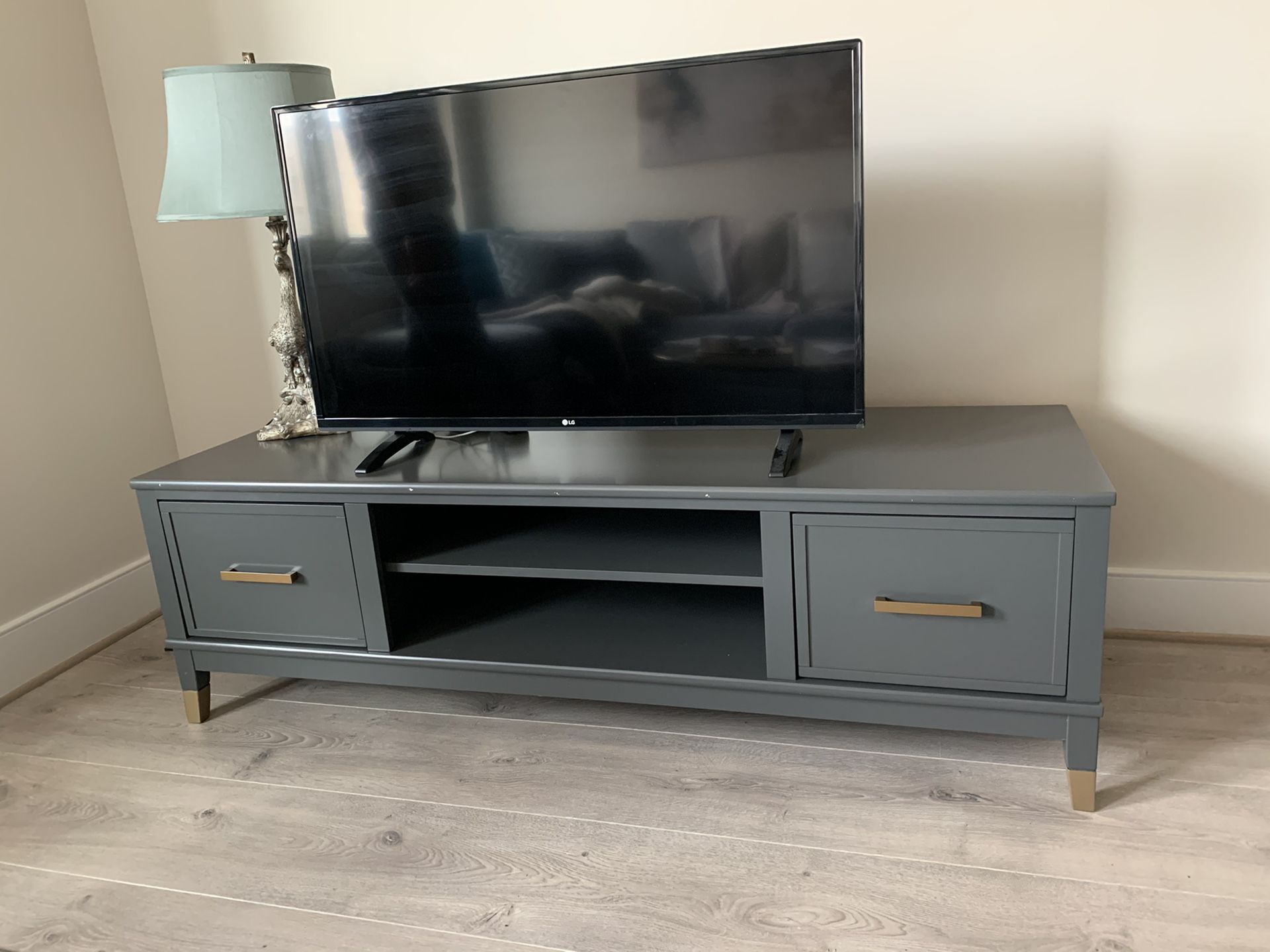 Tv stand - new but very slightly damaged