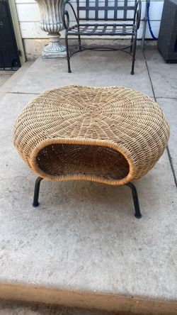 Rustic wicker table