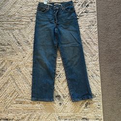 Women’s Levi’s 