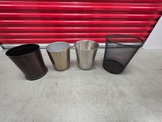 Mixed Lot Of (4) Trash Bin Or Cans.