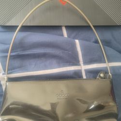 Gucci Wire Strap Shoulder Bag