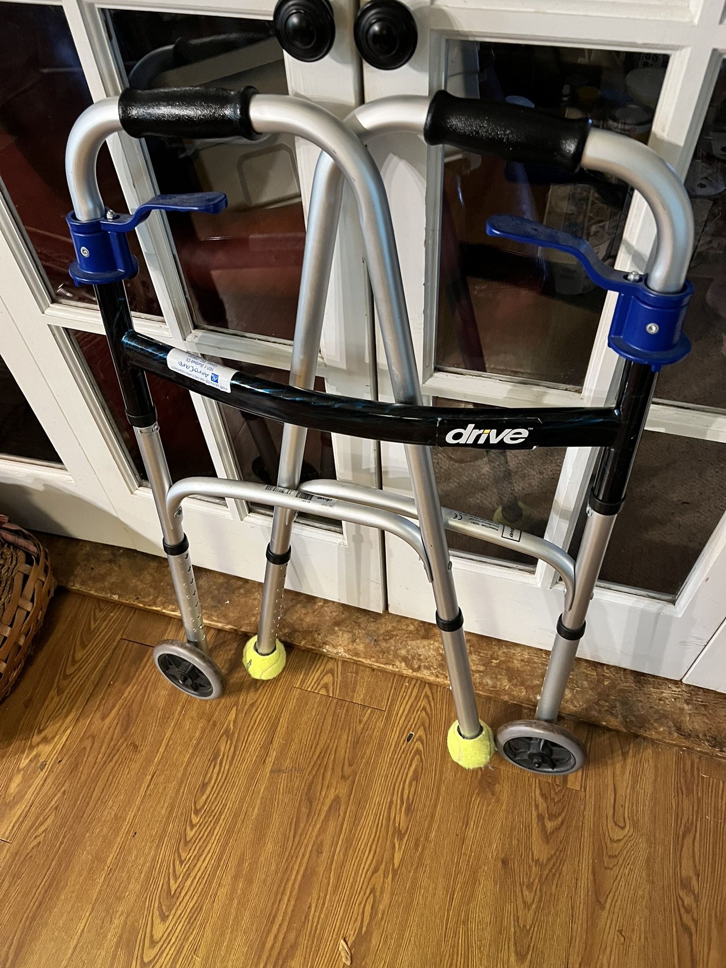 A Like New Adult Walker