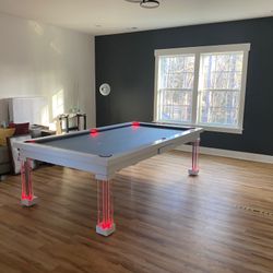 8 Ft Slate Pool Table With Ball Return