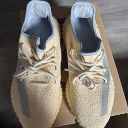 Yeezy Linen 350 Like New