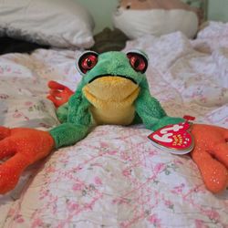 Vintage 2001 TY Beanie Baby - PANAMA the Tree Frog 9.5" NEW with Mint Tags