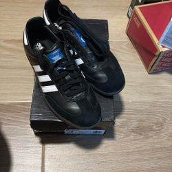 Sambas Used Size 10