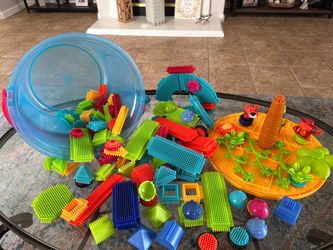 Bristle Block Building Toy Set with Storage Bucket