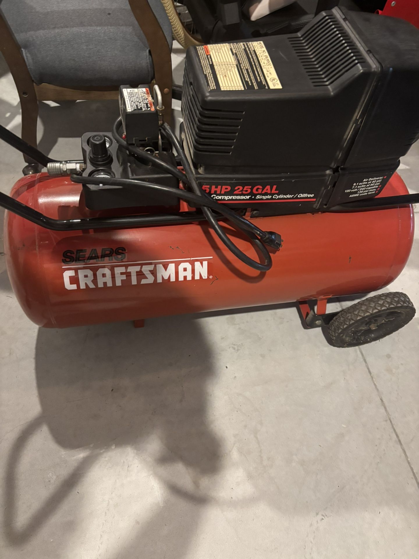 Air Compressor 25gallon
