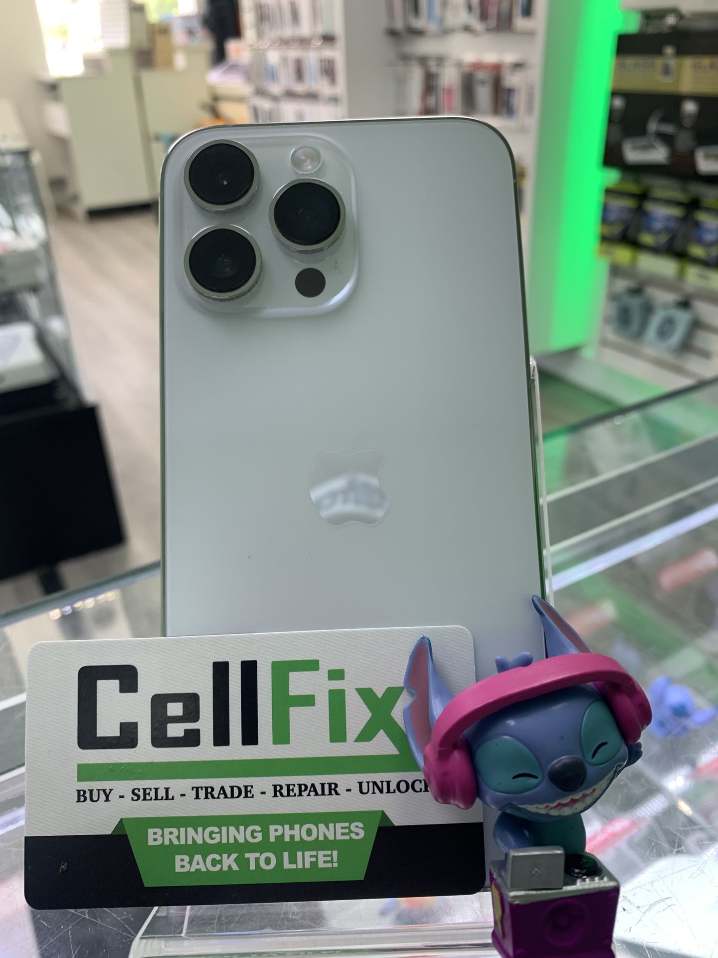 iPhone 14 Pro Max 512GB Just $650