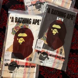 Bape x Burberry tees 45$ (M,L)