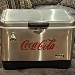 54 QT IGLOO Coca-Cola Cooler