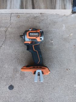 IMPACT WRENCH 3/8" RIDGID 18V TOOL ONLY