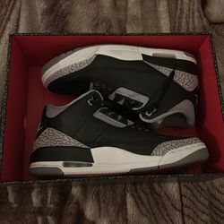 Jordan 3 2024 Black Cements Size 9.5