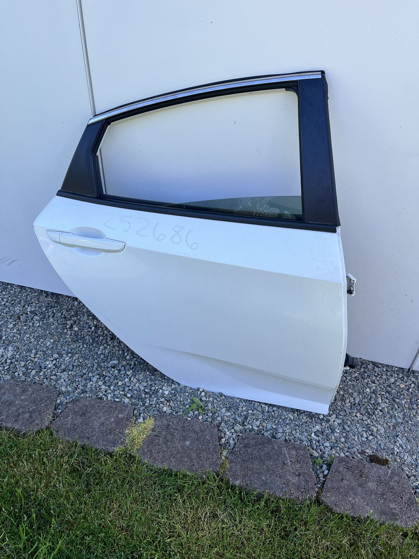 Honda CIVIC REAR RIGHT DOOR