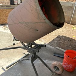 Kushlan Concrete Mixer 